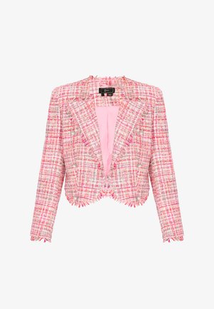 Vaaleanpunainen tweed-bleiseri, jossa on lyhyt malli, repsottavat reunat, kaksi taskua ja helmiäiskoristeet. Vuorattu pehmeällä vaaleanpunaisella kankaalla sisältä.