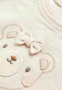 Next 2 PIECE SET  REGULAR FIT - Šortky - cream bear