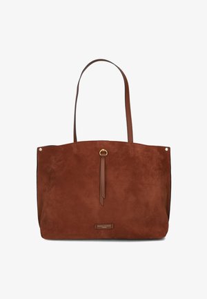 Borsa tote in suede marrone con lunghe maniglie in pelle, dalla forma rettangolare semplice e un accento in metallo dorato sul davanti. Superficie testurizzata.