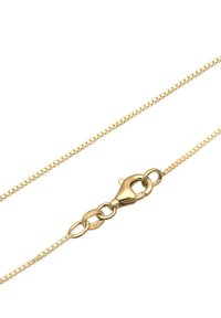 Guldfarvet kædehalssmykke med en lobster clasp. Har et glat, fladt design og et sammenflettet linkmønster. Markeret "925."