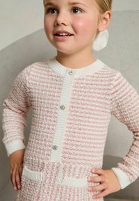 Lipsy REGULAR FIT - Svetríkové šaty - pink