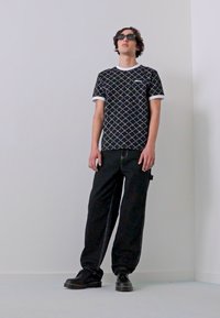 Thumbnail Image 2