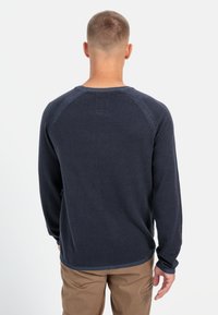 Thumbnail Image 3