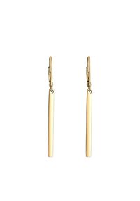 Pendientes colgantes de tono dorado con un diseño de barra alargada y elegante. Cuentan con un cierre de palanca; superficie de metal lisa y brillante con una estética minimalista.