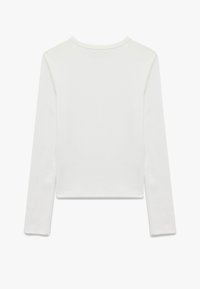 Hvid langærmet crop top med rund halsudskæring og glat tekstur. Ingen synlige mønstre eller hardware-detaljer. Enkel og minimalistisk design.