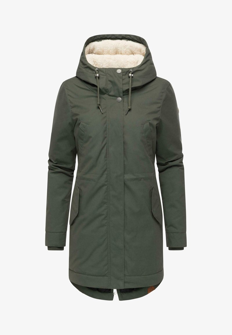 Oliwkowa parka z kapturem wykończonym futrem, z przodu zapinana na napy i zamek błyskawiczny, posiada dwie kieszenie z przodu oraz ściągacze na mankietach dla lepszego komfortu cieplnego.