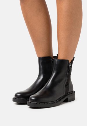 Tamaris Classic ankle boots - black