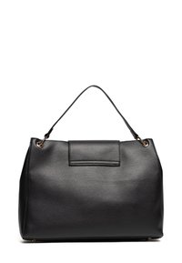 Borsa a tracolla in pelle nera con forma strutturata, parte superiore curva, tasca frontale piatta e una singola tracolla con dettagli in metallo dorato.