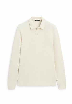 Langärmeliges Polohemd in Creme mit Knopfleiste mit zwei Knöpfen und klassischem Kragen, flach auf weißem Hintergrund gelegt.