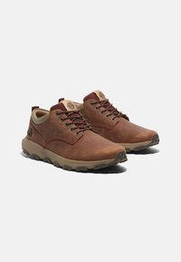 Timberland Trainers - medium orange full grain