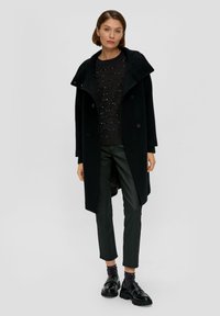 s.Oliver BLACK LABEL MIT PAILLETTEN - T-shirt print - schwarz