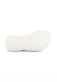 Bílá podrážka sneakers s texturovaným vzorem a vyvýšenými akcenty. Má zaoblenou špičku a jemné značení. Hladký, gumový materiál.