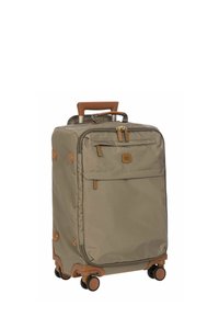 Valigia a rotelle in tessuto verde oliva con dettagli marroni, due tasche con zip, un manico estraibile e quattro ruote per la mobilità.