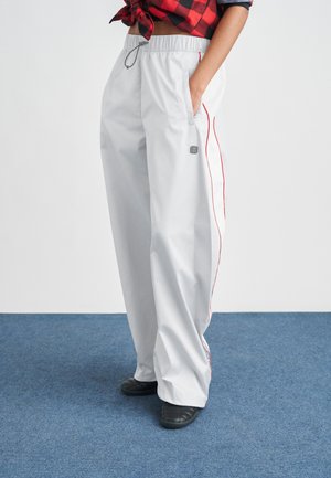 PANT SHOX - Træningsbukser - grey fog/white/university red