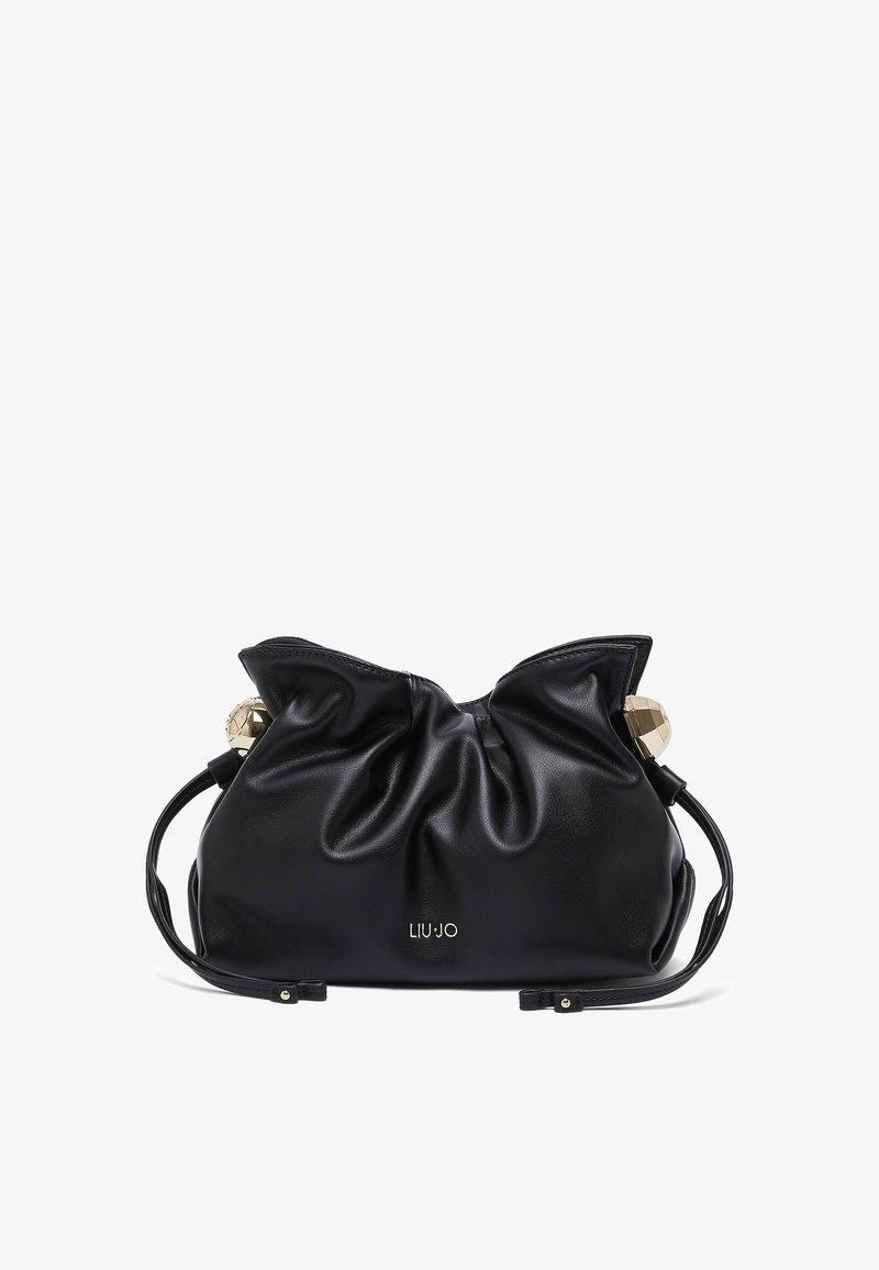 Sac à main en cuir noir souple avec haut froncé, ferrures géométriques dorées sur les côtés, doubles anses et petit logo « Liu Jo » au centre avant.