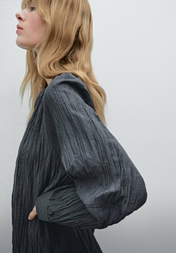 FLOWING PLEATED - Blouse3