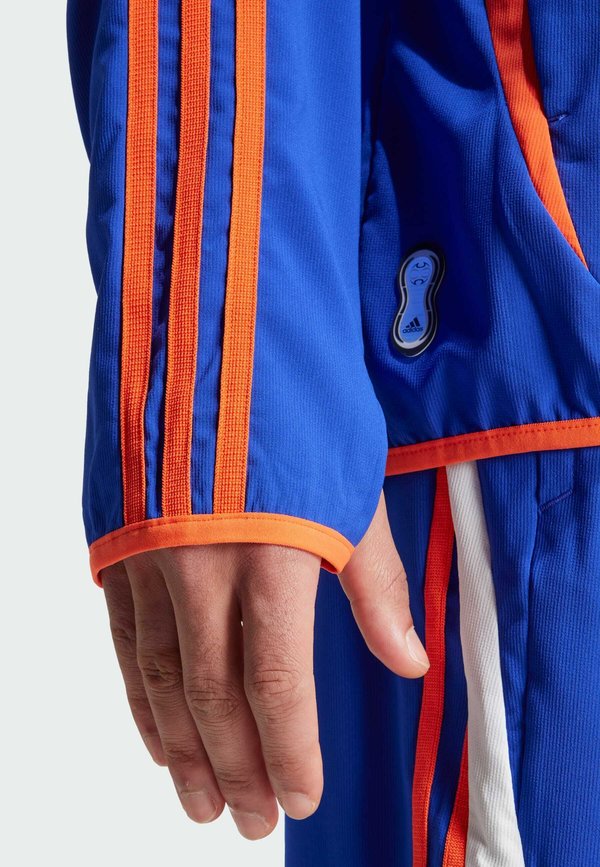 F50  - Training jacket3