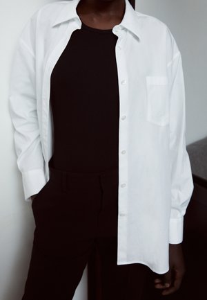 Top - black