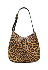 Borsa a tracolla con stampa leopardata, texture liscia, hardware in oro e tracolla in pelle nera; forma morbida e cadente con una parte superiore curva.