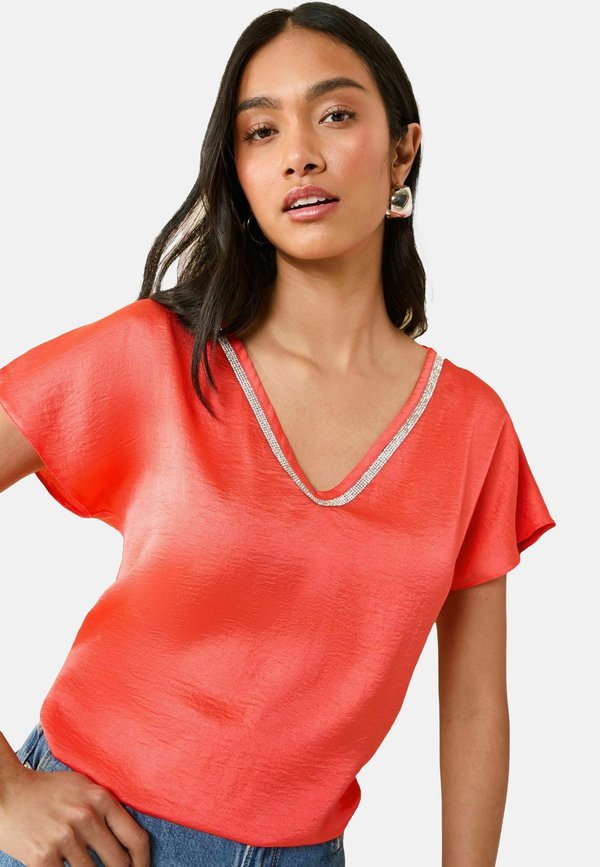 REGULAR FIT V-NECK DIAMANTE SHORT SLEEVE - Bluse