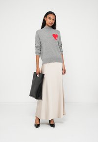 FROM FUTURE Džemperis - gris chine fonce