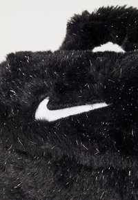 Nike Sportswear CROSSBODY UNISEX - Mala a tiracolo - black/cool grey/white