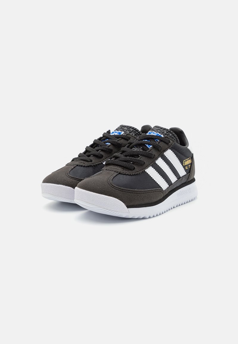 adidas gazelle silver green womens adidas Men's Originals Samba OG Shoes