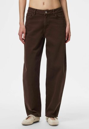 Pieces PCGRACE MW BARREL ANK JEANS NOOS BC - Jeans baggy - hot fudge