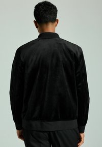 Next REGULAR FIT - Bomberjacks - black