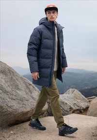 Patagonia JACKSON GLACIER PARKA - Kaput ispunjen paperjem - smolder blue