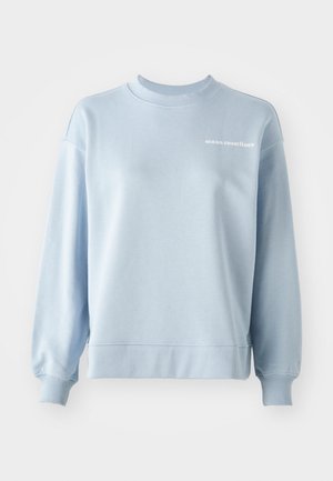 Hele sinine särk pehmest kangast, ümarate kaelustega ja ribatud varrukatega. Esiküljel väike valge tekst "ookeani rannikud".