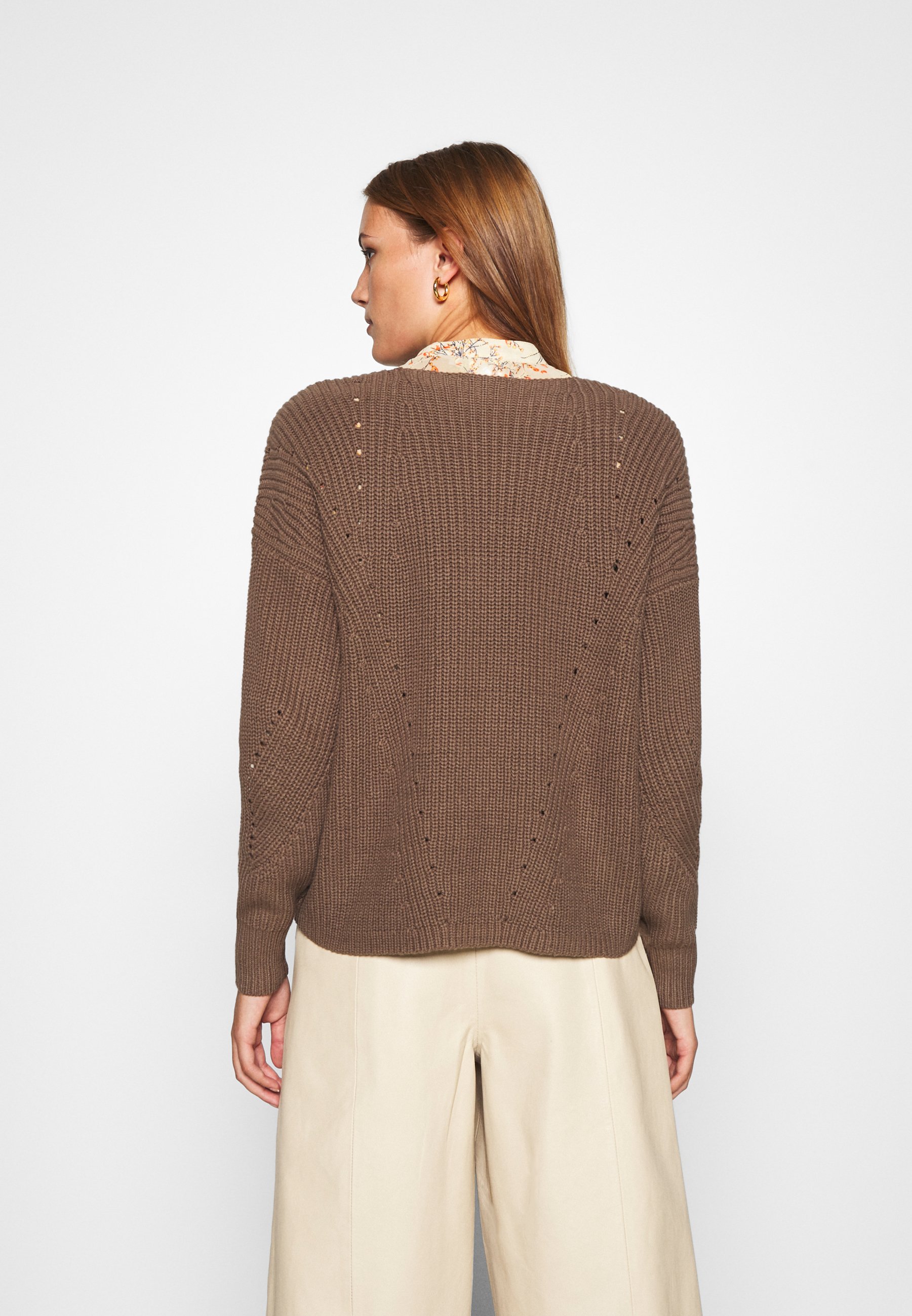 mbyM SHELLIA Trui castor grayLichtbruin Zalando.nl mbyM SHELLIA Trui castor grayLichtbruin Zalando.nl