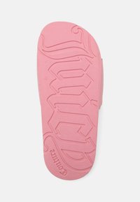 Juicy Couture CARMEN COLLEGIATE SLIDER - Baseina iešļūcenes - candy pink