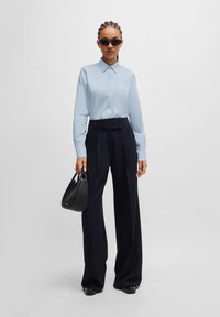 HUGO THE ESSENTIAL SHIRT - Camicia - bright purple