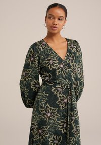 WE Fashion Jerseyklänning - green