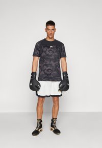 Venum AIR DRY TECH - Športne majice - black