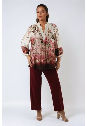 EN IMPRESSION PLACEE - Tuniek - tokushima