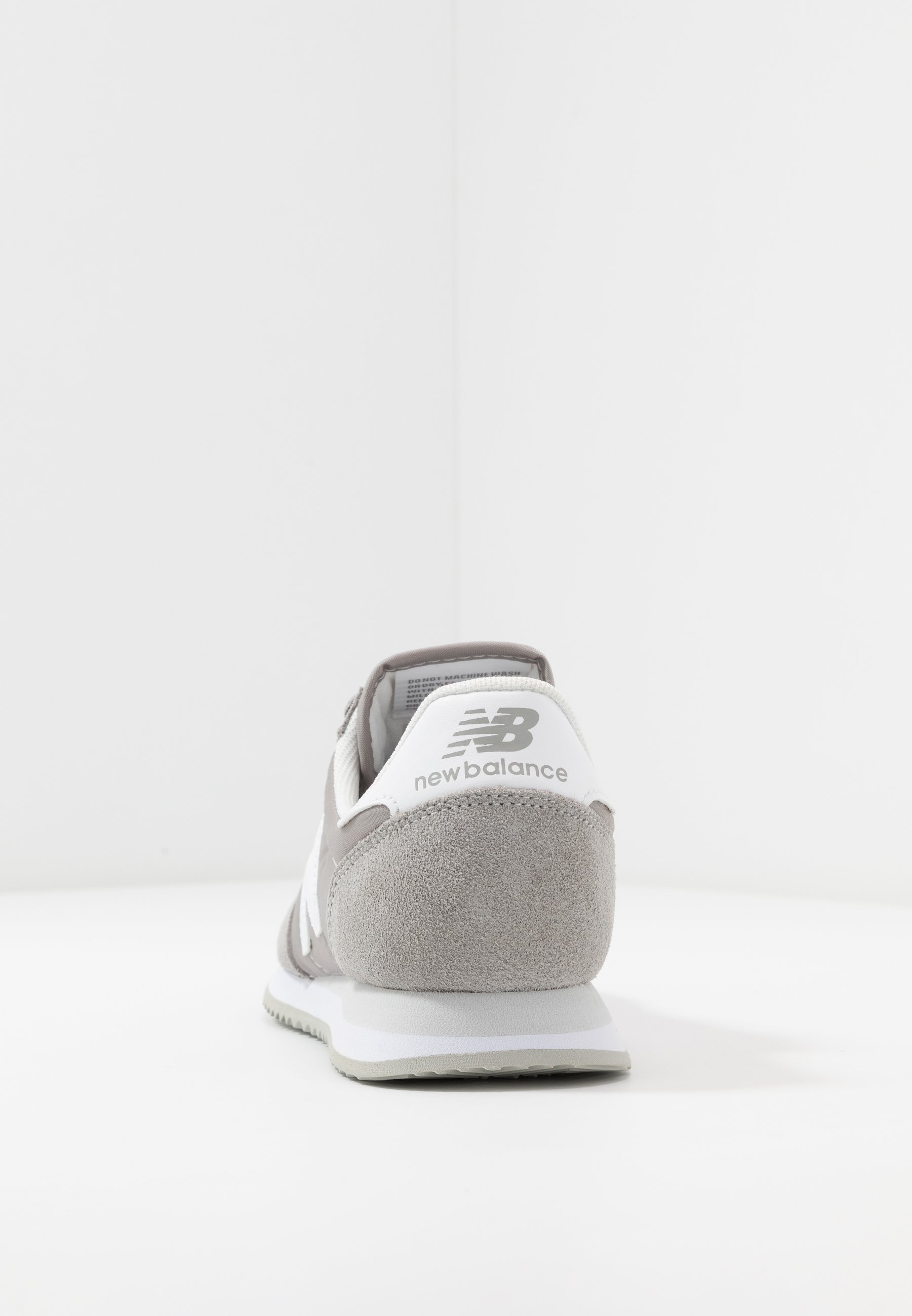 New Balance 720 UNISEX - Sneakers laag - grey/white/Lichtgrijs - Zalando.be