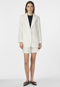 YAS YASISMA - Krátky kabát - star white