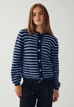 Noella, N-MERTICE KNIT CARDIGAN - Жилетка - blue stripe