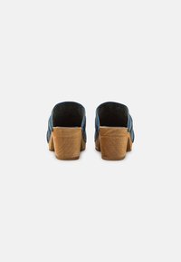 Sanita Clogs - blue