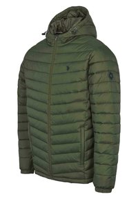 Grön vadderad puffjacka med huva, blixtlås fram, sidofickor, elastiska ärmslut och en liten svart logotyp på vänster bröst och ärm.