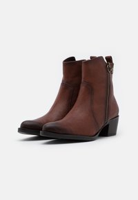Marco Tozzi by Guido Maria Kretschmer BOOTS - Cowboy/biker ankle boot - muscat antic