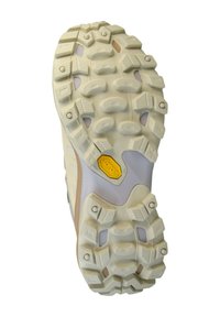 Podeszwa w kolorze kremowym z logo Vibram, wyposażona w wielokierunkowy wzór bieżnika zapewniający przyczepność oraz teksturowane sekcje dla lepszego chwytu.