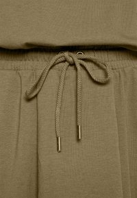 Lauren Ralph Lauren SLEEVELESS DAY DRESS - Trikotaažkleit - olive fern