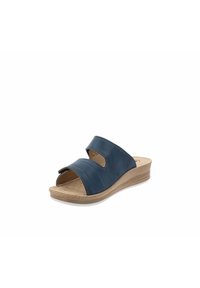 Infradito in pelle blu navy con due cinghie sagomate, soletta imbottita e tacco basso texturizzato.