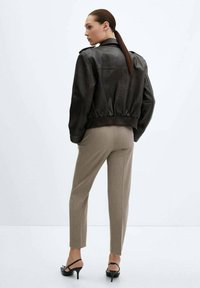 Mango Nohavice - brown