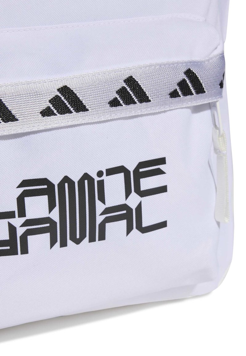 adidas backpack triangles Kids Affiliate School Bag for Girls and Boys, 27L functionality and design are guaranteed for every game or activity. Adidas Originals Adidas Triangle Bag