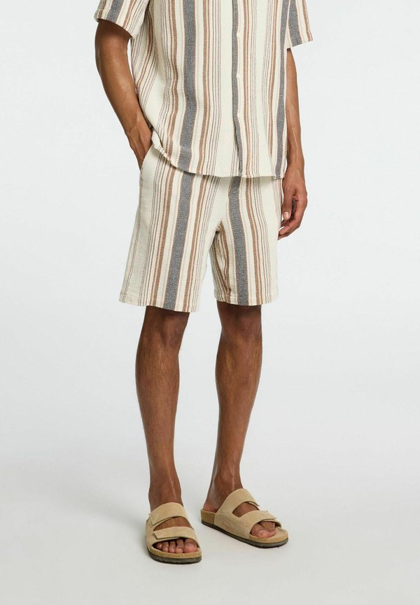 SLHREGSAL - Shorts - egret