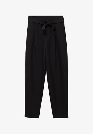 Pantalon noir taille haute à coupe fuselée avec passants de ceinture et ceinture en tissu nouée à la taille, conçu pour une coupe décontractée.